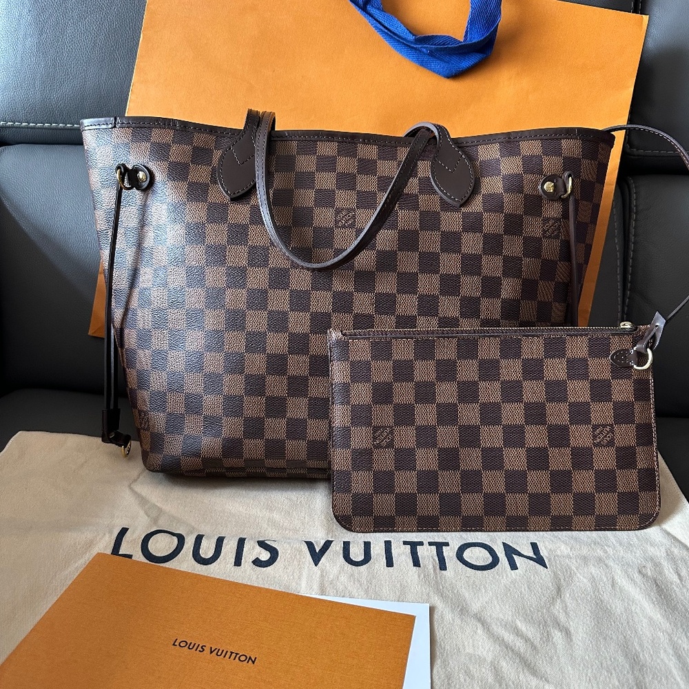 Louis Vuitton Neverfull MM